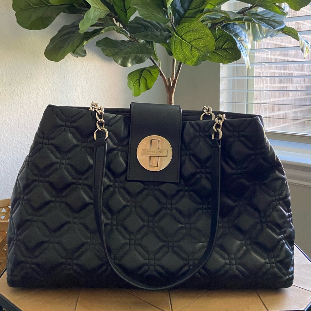 🔴SOLD🔴 Kate Spade quilted leather handbag